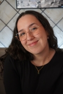 Ana V.