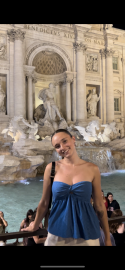 Ariadna G.